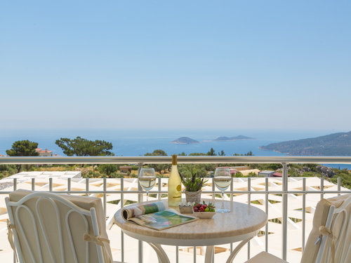  gece  -  Kasım
  | Akbel Kalkan’da Özel Havuzlu Lüks Villa 